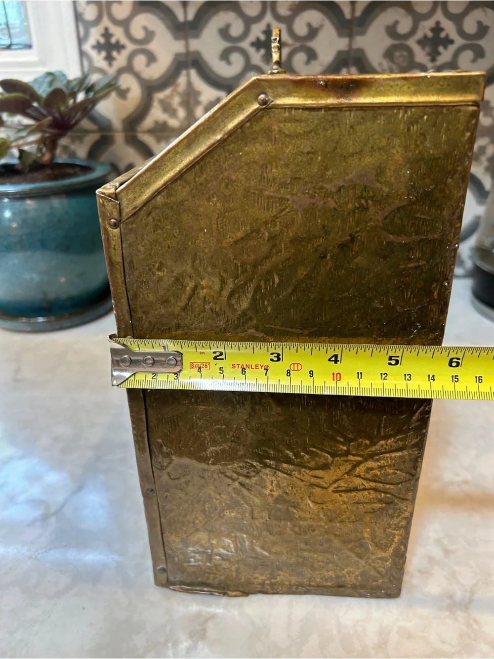 ANTIQUE VINTAGE EMBOSSED BRASS & WOOD CONTAINER-SHIP DESIGN-1920s